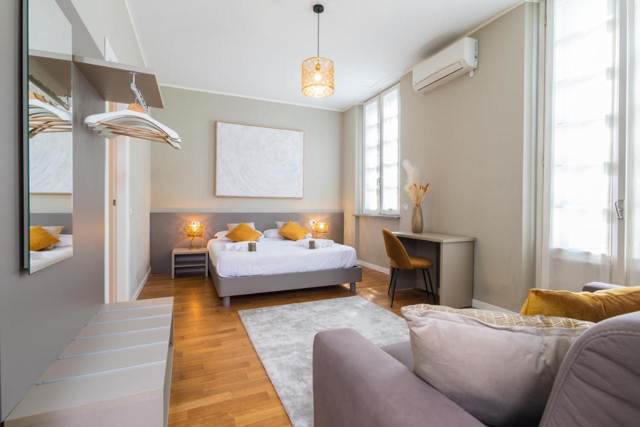 Quadruple Deluxe Room with Terrace